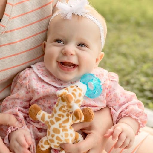 WubbaNub Detachable Pacifier - Giraffe