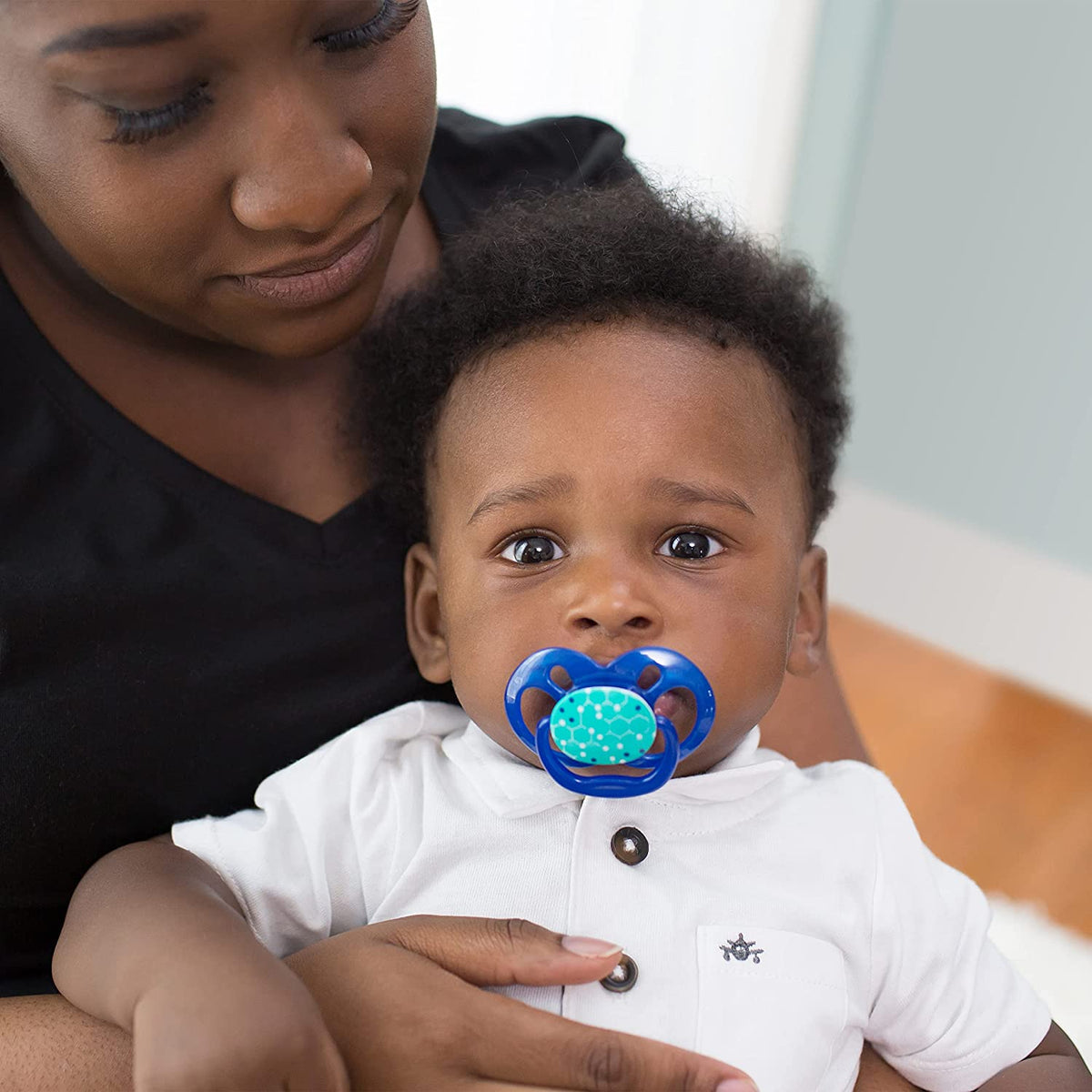 Dr. Brown's Advantage Symmetrical Pacifier with Air Flow - Blue Glow-in-the-Dark - 3-Pack - 6-18m