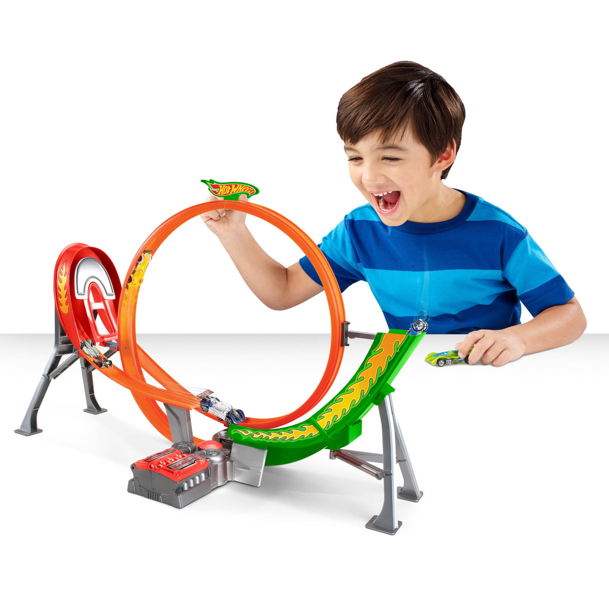 Hot Wheels Action Power Shift Motorized Raceway Track Playset with Booster & 5 Cars in 1:64 Scale - view 2