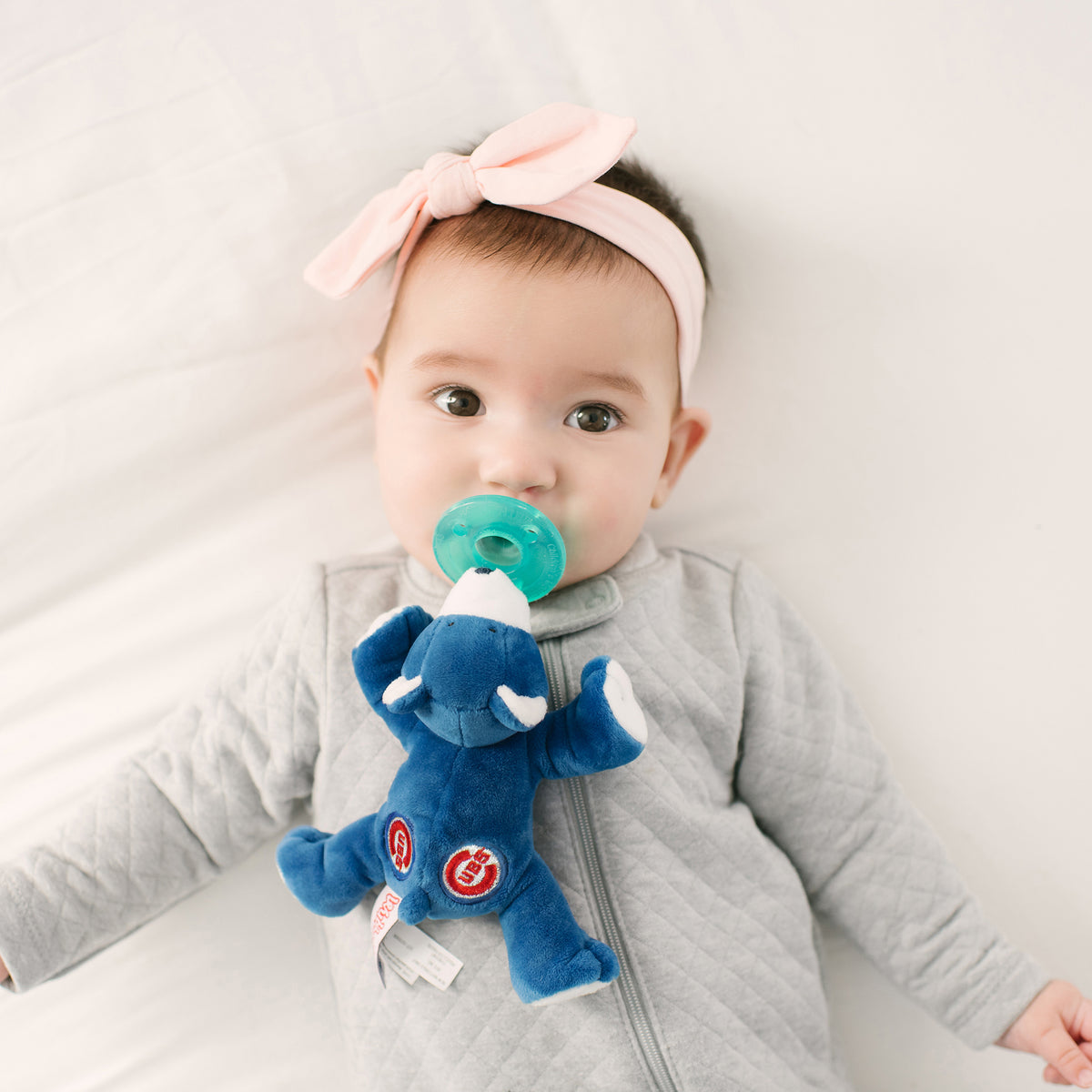 WubbaNub Infant Pacifier - MLB Chicago Cubs Bear