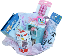 10 Pieces Newborn Gift Set - the best value - Pink (Basket included)