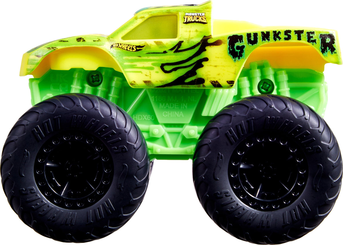 Hot Wheels Monster Trucks Roarin’ Wreckers Trucks, With Lights & Sounds