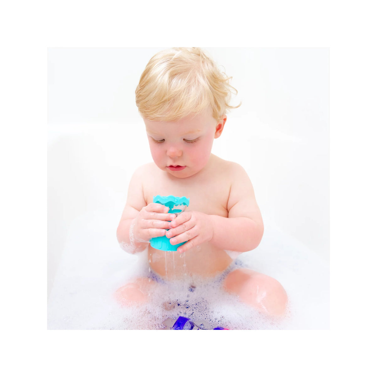 Sassy 8 Piece Rain Barrels Connecting Funnels Bath Toy